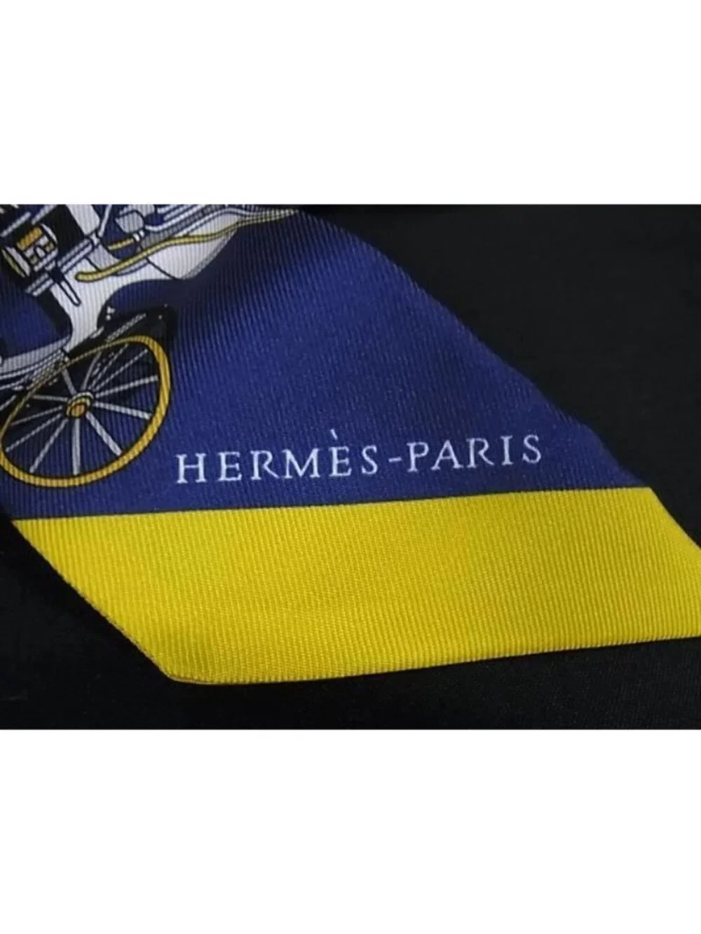 Hermes Voitures Exquises Scarf - Picture 3 of 4